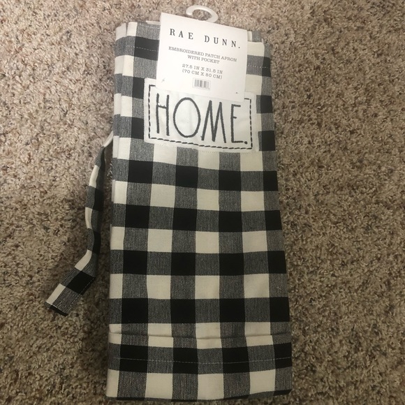 Brand new Rae Dunn apron